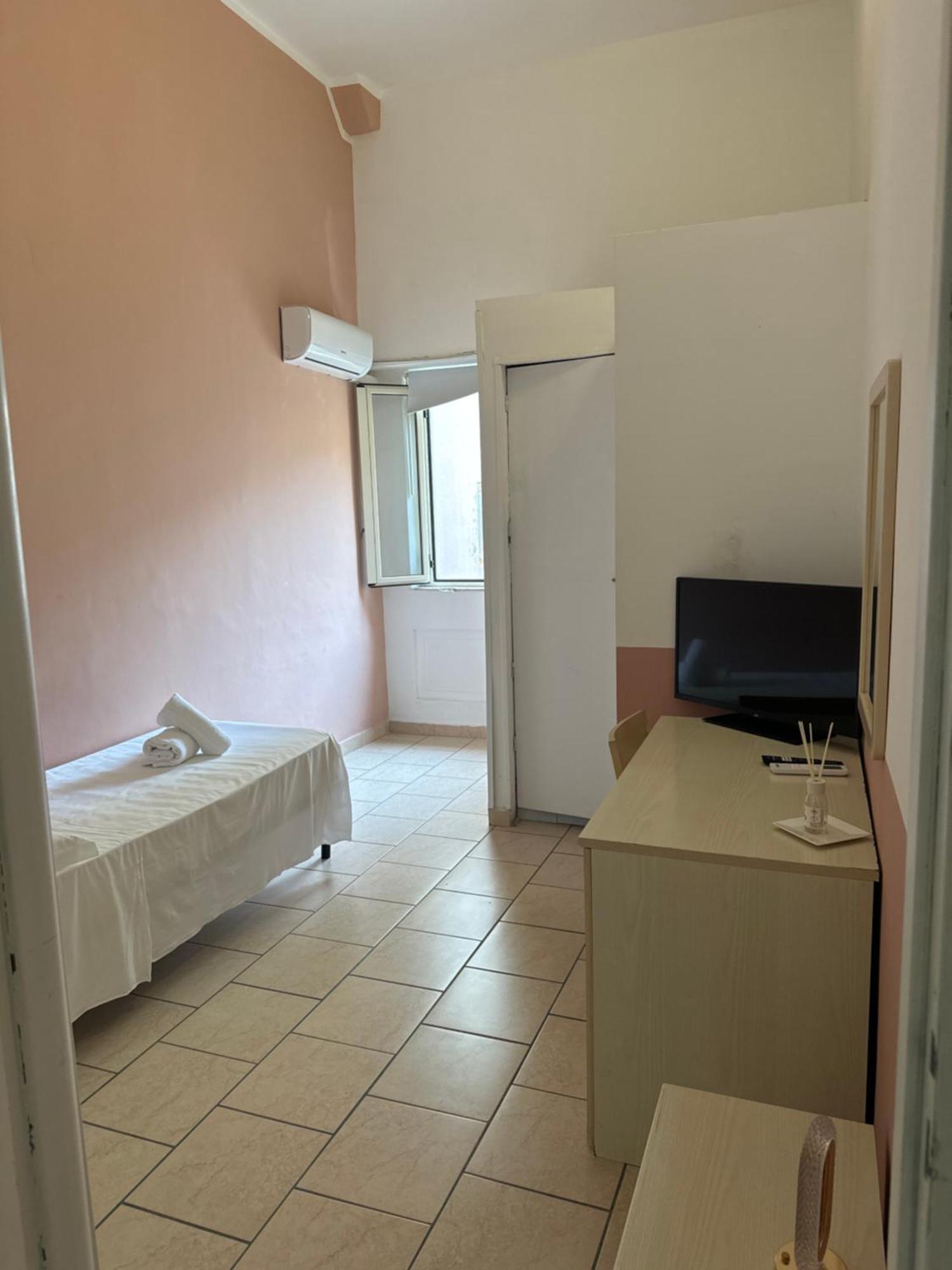 Garibaldi Rooms Reggio Calabria Exterior foto